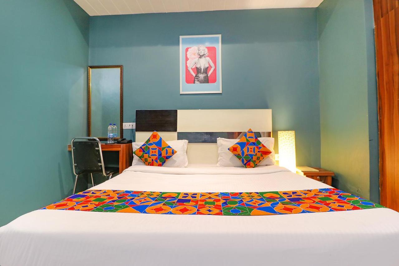 Fabhotel Church House Rohini Delhi  Exterior photo