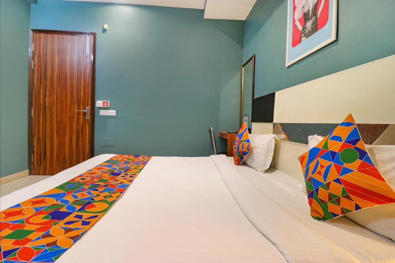 Fabhotel Church House Rohini Delhi  Exterior photo