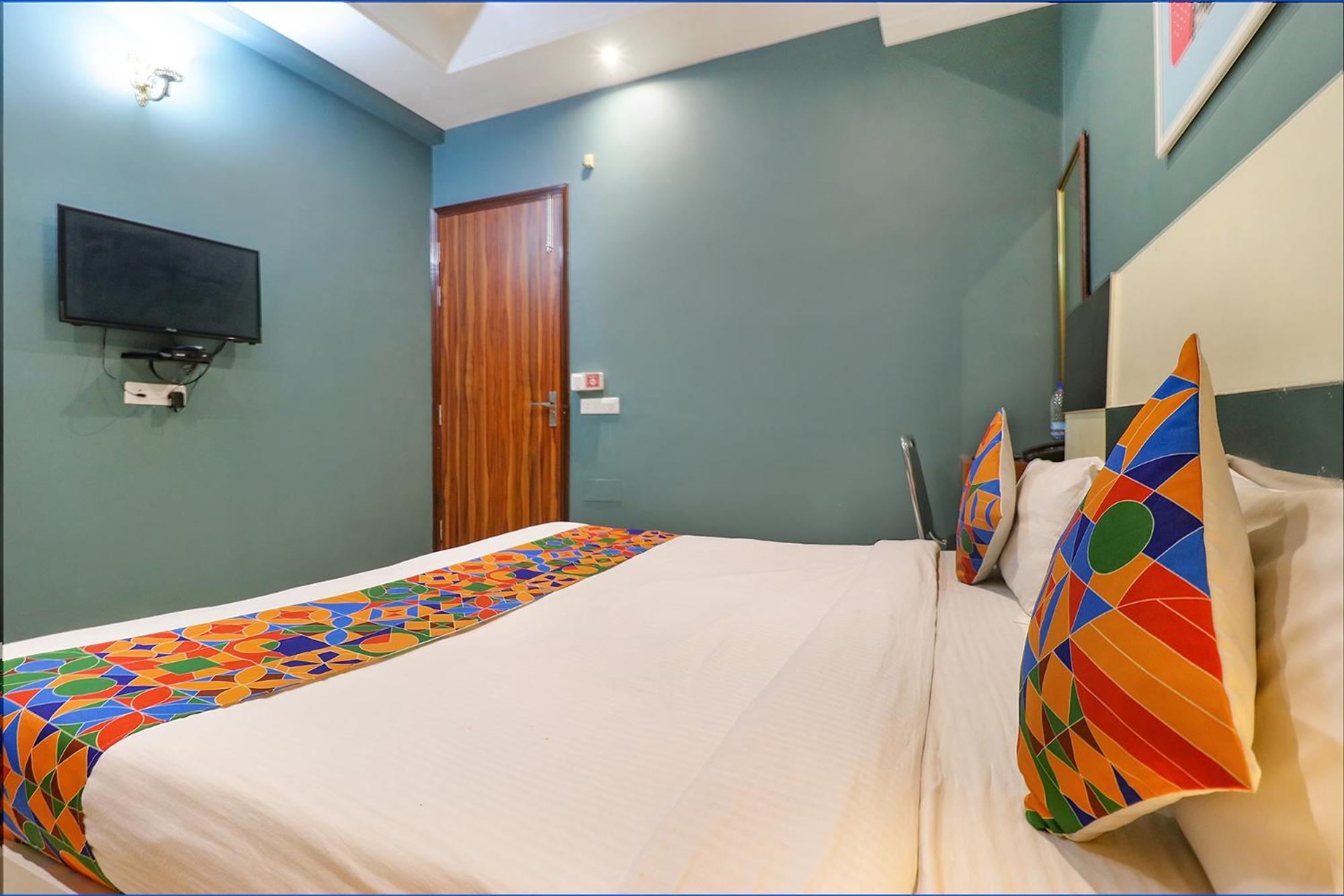 Fabhotel Church House Rohini Delhi  Exterior photo